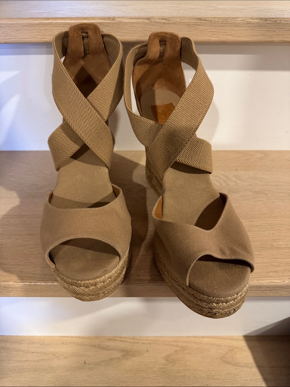Tory Burch Woman’s Frieda Tan CrissCross Wlastic Cork Espadrille Wedge Size 11